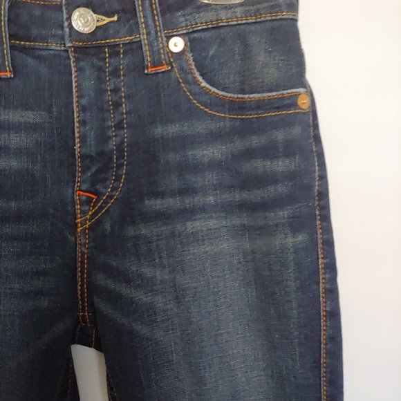 True Religion Jeans "Halle" size 27 Capri Y2k Dark Wash Preppy Travel Stre - Picture 9 of 16